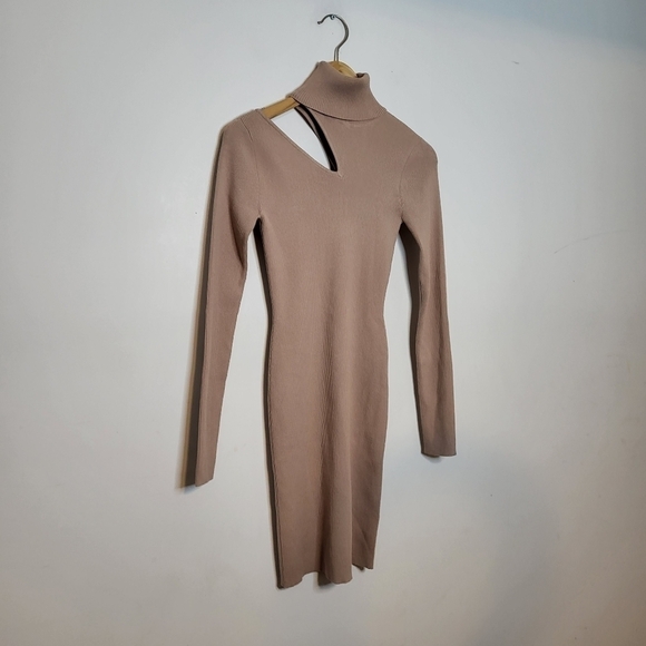 A.L.C. West Dress Cutout Turtleneck Nude Dress Size XS - Picture 12 of 12